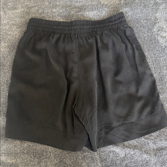 Everlane Drawstring Shorts - Picture 3 of 3
